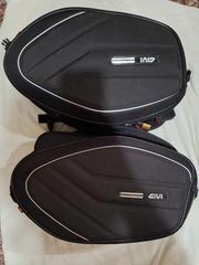 Givi T492 πλαϊνά σαμάρια EA100 28/35 lt - Άριστη Κατάσταση