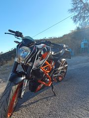 KTM 390 Duke 2016-thumb-1