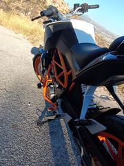 KTM 390 Duke 2016-thumb-5