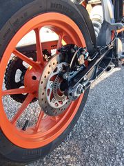 KTM 390 Duke 2016-thumb-8