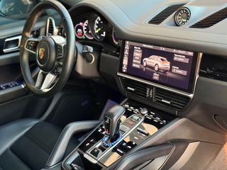 Porsche Cayenne 2020-thumb-13