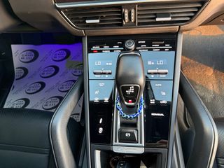 Porsche Cayenne 2020-thumb-20