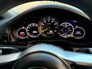 Porsche Cayenne 2020-thumb-21