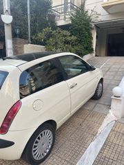 Lancia Ypsilon 2006 platino panorama