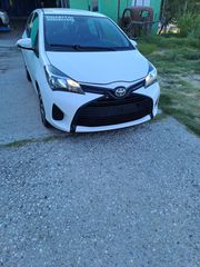 Toyota Yaris 2016