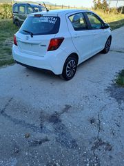 Toyota Yaris 2016-thumb-2