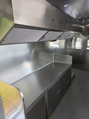 Καντίνα PM 2025 ΚΑΝΤΙΝΑ 5,50 Μέτρα Airstream Trailers Catering-thumb-3