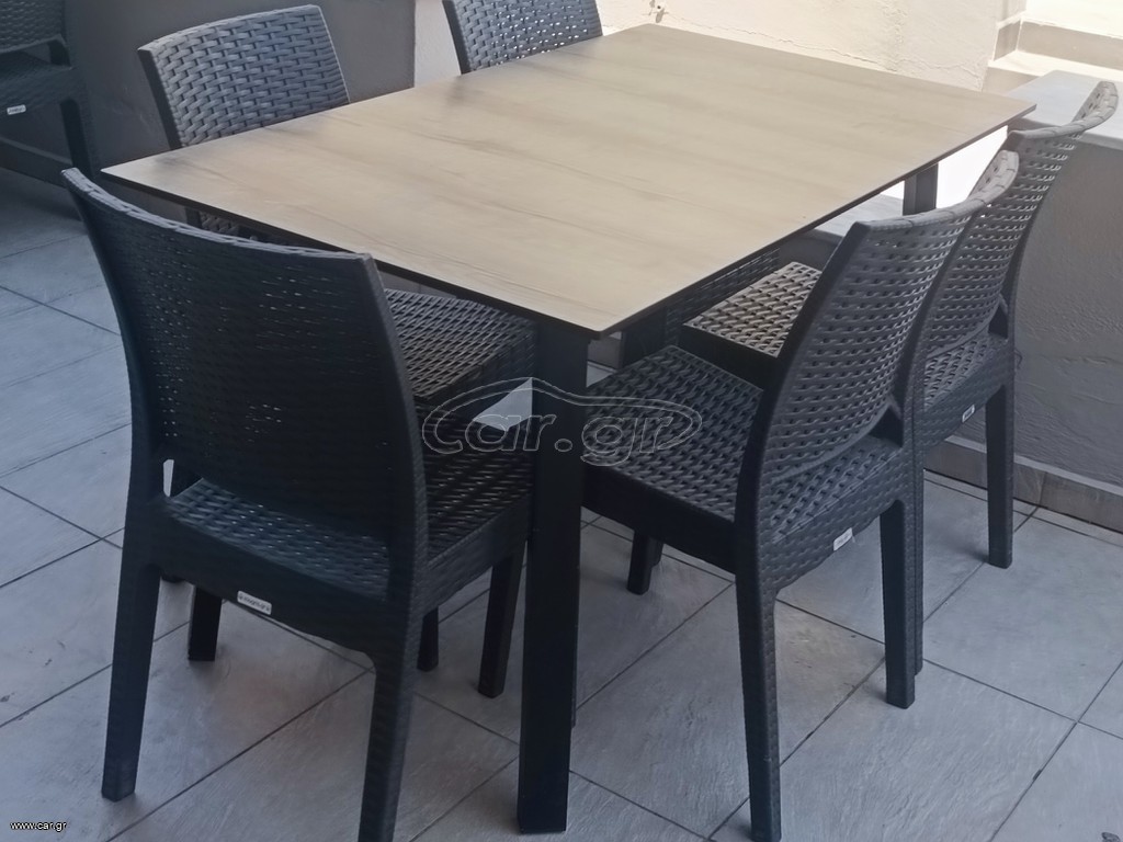 Τραπέζια εστίασης