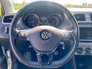 Volkswagen Polo 2017 ALL STAR FULL EXTRA!!!-thumb-4