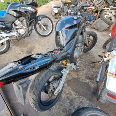 Yamaha TDM 900 2004-thumb-16