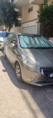 Peugeot 208 2012