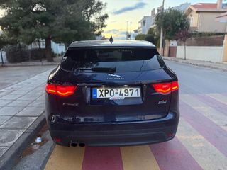 Jaguar F-Pace 2017-thumb-1