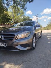 Mercedes-Benz A 160 2015