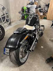 Harley Davidson FAT BOY Special 2019-thumb-19