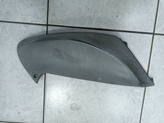 Piaggio fly καπάκι πλευρού δεξί