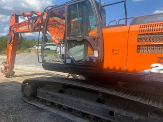 Εκσκαφέας Με Ερπύστριες Hitachi 2017-thumb-13