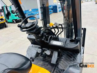 TCM 2012 FHD25T3A-thumb-5