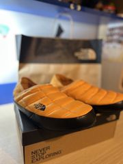 the north face παντόφλες φορεμένες 3 φορές