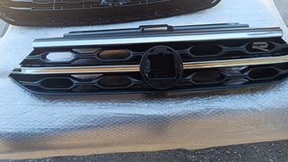 Εμπρός Κεντρική Γρίλια VW T‑ROC R line