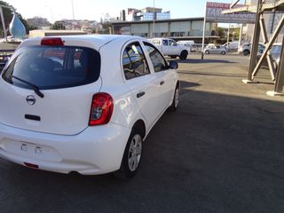 Nissan Micra 2015-thumb-5