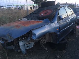 KIA Rio '02 1300cc Καραβαν-thumb-2