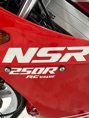 Honda NSR 250 1987-thumb-17