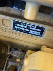 LIEBHERR ΚΙΝΗΤΗΡΑΣ D904T-thumb-1