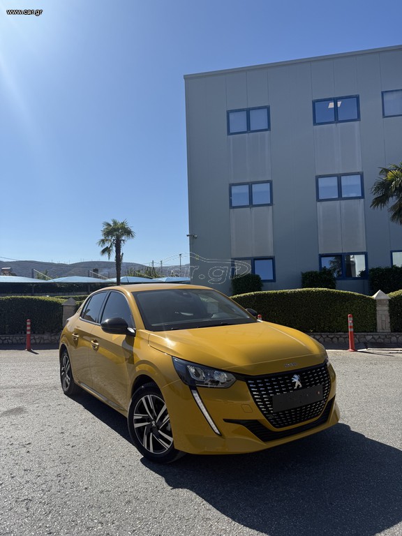 Peugeot 208 2022