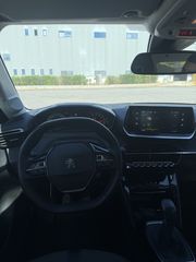 Peugeot 208 2022-thumb-13