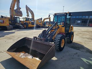 Φορτωτής Με Λάστιχα Volvo 2015 L25F-thumb-3