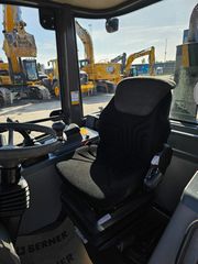Φορτωτής Με Λάστιχα Volvo 2015 L25F-thumb-6