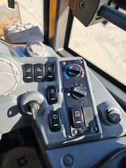 Φορτωτής Με Λάστιχα Volvo 2015 L25F-thumb-9