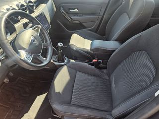 Dacia Duster 2020-thumb-12