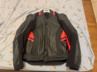 Revit Quantum 2 Anthracite/Neon Red