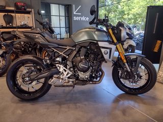 Suzuki 2025 GSX8T-thumb-2