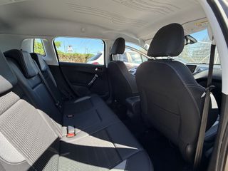 Peugeot 2008 2017 1.2 PURETECH Allure-thumb-10