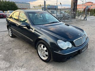 Mercedes-Benz C 200 2002 ΑΥΤΟΜΑΤΟ*ΒΙΒΛΙΟ SERVICE*ΔΕΡΜΑ*ΟΘΟΝΗ*KLIMA*16''ΖΑΝΤΕΣ