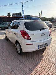 Hyundai i 20 2014-thumb-3