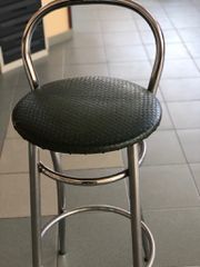 ΠΩΛΟΥΝΤΑΙ ΤΡΑΠΕΖΙΑ ΚΑΡΕΚΛΕΣ ΚΑΙ ΨΗΛΑ ΣΚΑΜΠΟ