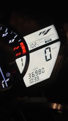 Yamaha YZF-R1 2010 BIG BANG-thumb-3