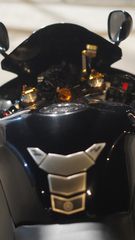 Yamaha YZF-R1 2010 BIG BANG-thumb-9