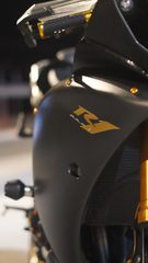 Yamaha YZF-R1 2010 BIG BANG-thumb-12