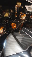 Yamaha YZF-R1 2010 BIG BANG-thumb-15