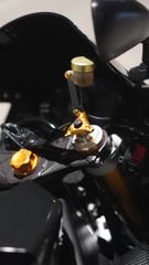 Yamaha YZF-R1 2010 BIG BANG-thumb-23
