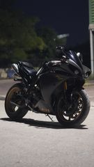 Yamaha YZF-R1 2010 BIG BANG-thumb-26