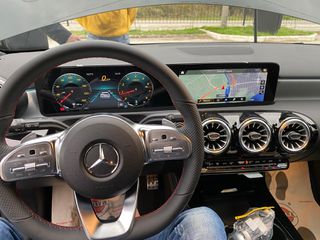 Mercedes-Benz A 200 2021 AMG LINE PREMIUM PLUS-thumb-5