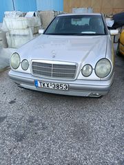 Mercedes-Benz 200 1999 Classic