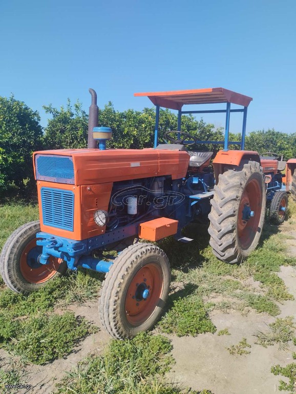 Τρακτέρ Universal 1975 UTB 650