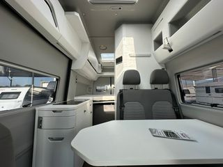 Volkswagen 2022 Grand California 600-thumb-23