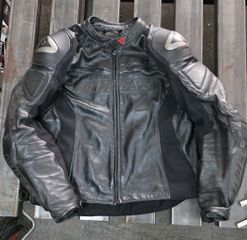 Dainese δερμάτινο μπουφάν 56